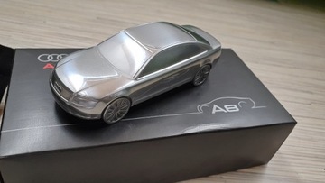 Audi A8 | aluminiowy przycisk do papieru