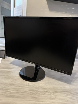 Monitor - Samsung S24F350FHU 23,5”