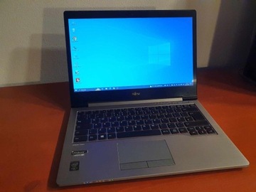Laptop FUJITSU LIFEBOOK U745 | i7-5th | 12GB
