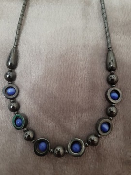Naszyjnik z hematytu i lapis lazuli 