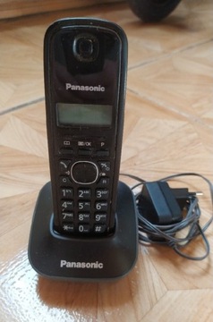 Telefon stacjonarny domowy Panasonic