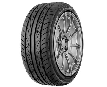 4 x Yokohama Advan Fleva V701 225/40 R18 92 W