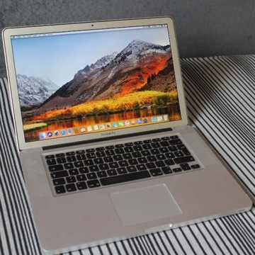 Laptop Apple MacBook Pro A1286, i5, 8GB RAM, 15,4"