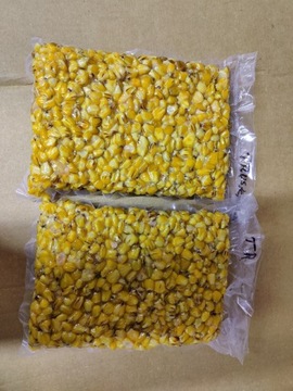 Kukurydza gotowana TRUSKAWKA pakowana próżniowo 