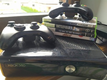 Konsola Xbox 360 slim 2 pady Kinect dużo gier