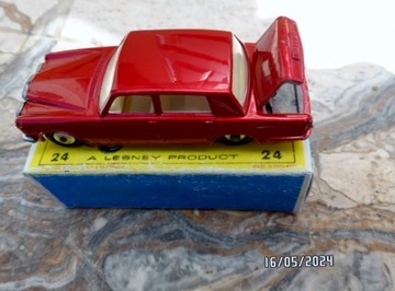 Matchbox Rolls Royce Silver Shadow No. 24 Made in England + Repro Box 