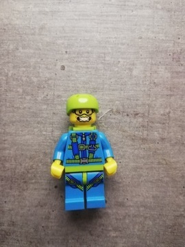 Lego MINIFIGURES Seria 10 SPADOCHRONIARZ 