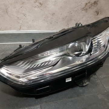 Reflektor Ford Dynamic Led do Ford Mondeo mk5 2015