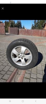 Koła wraz z oponami zimowymi 235/60R16