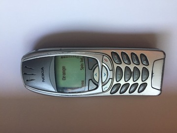 Nokia 6310 używana, zielone  podświetlanie
