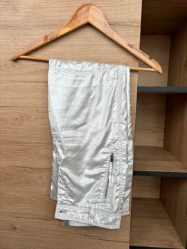 Jasne spodnie metalizowane biała perła Marc Cain