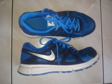 Buty sportowe Nike rozmiar 37,5 używane