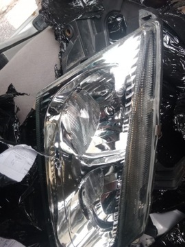 Lampa N16 Nissan almera 