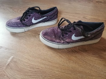 Buty Nike Stefan Janoski 37,5 galaxy