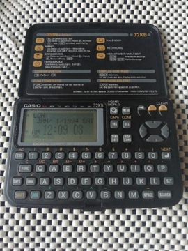 Casio SF 4300B Digital Diary 32KB 1994 rok