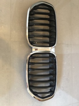 8493451 BMW X1 F48 Grill atrapa nerki