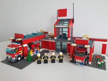 Lego city 7945 remiza strażacka