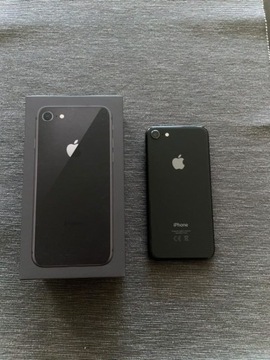 | iPhone 8 | Czarny | 64GB | 85% Kondycja Baterii 