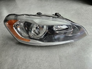 lampa przednia prawa do Volvo xc60 USA lift Zwykla