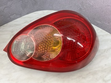 Lampa prawa tył Toyota Aygo, pęknięta