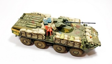 Profesjonalnie wykonany model BTR80 A Ukraina 1/35