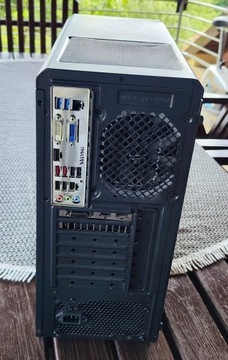 Komputer stacjonarny do gier I7 GTX1660 32GB RAM