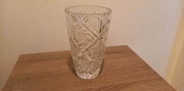 Kryształowy wazon z czasów PRL z lat 80-tych