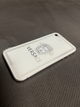 iPhone 4S 16GB Versace White