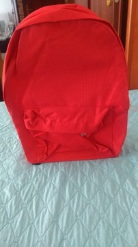 Plecak czerwony szkolny pomieści A4