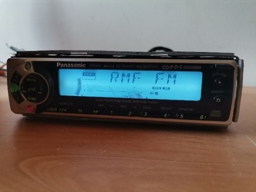 Radio samochodowe Panasonic DFX444. 