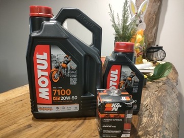 Olej Motul 7100 wraz z filtrem oleju KN  - 303