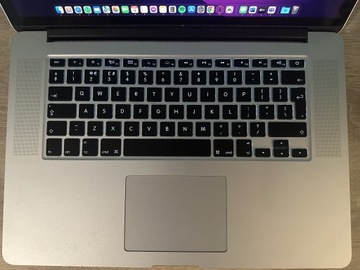 MacBook Pro mid 2015 i7 16 GB