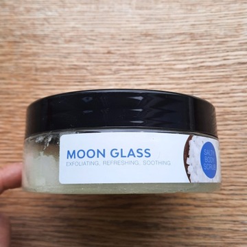 Pilling Moon Glass Salty Body Scrub, Yasumi, nowe