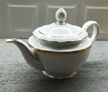Dzbanek do herbaty biały porcelanowy imbryk vintage
