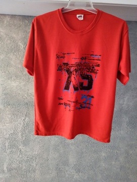 Czerwony t-shirt dla chłopca, r.164 cm