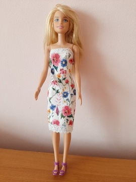 Nowa sukienka dla lalki barbie 