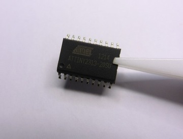 Mikrokontroller ATTINY2313-20SU oryginał, wylut.