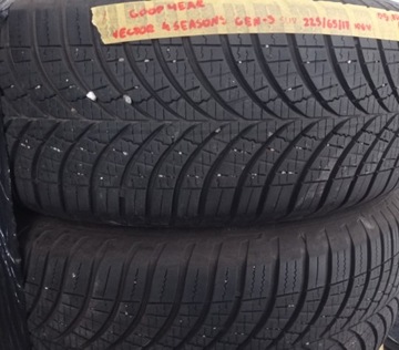 2x Goodyear Vector 4Seasons GEN-3 SUV 225/65/17 