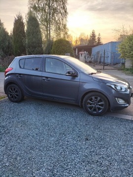 Auto Hyundai i20 