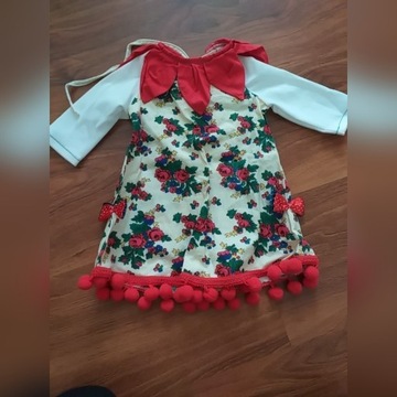 Sukienka na Swieta dla niemowlaka