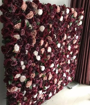Ścianka z kwiatów 