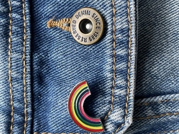 Pin przypinka broszka tęcza LGBT vintage fashion