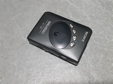 Walkman kasetowy SONY WM-EX909