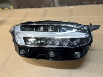 PRAWA PRZEDNIĄ LAMPA VOLVO XC90 II FULL LED OE