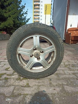 Alufelgi z oponami 4x114.195/65 R15. 