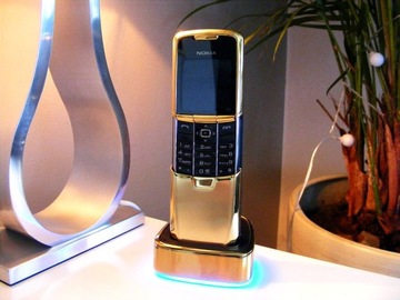 Nokia 8800 Gold (24k złoto, ochrona informacji)