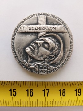 Medal Bitwa nad Bzurą Żołnierzom