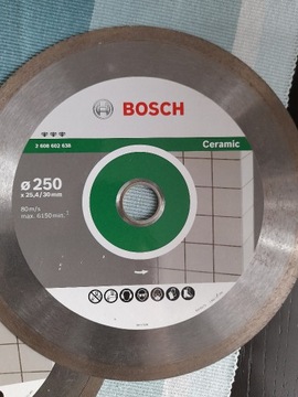 Bosch Diamentowa tarcza Ceramic 250mm 2608602638