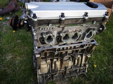 Silnik ,Blok silnika Głowica Audi A4 b6 1,6 