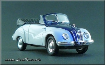 KULTOWE AUTA PRL 75 IFA F9 CABRIO DeA 1:43